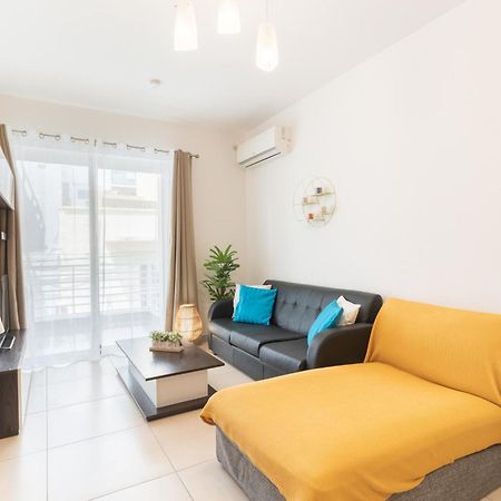 Saint Julian's 2 Bedroom In Central St Julians Prime Location In Paceville Apt 3 By Vaganza מראה חיצוני תמונה