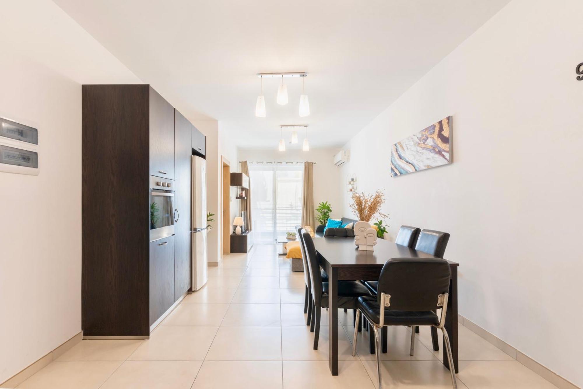 Saint Julian's 2 Bedroom In Central St Julians Prime Location In Paceville Apt 3 By Vaganza מראה חיצוני תמונה