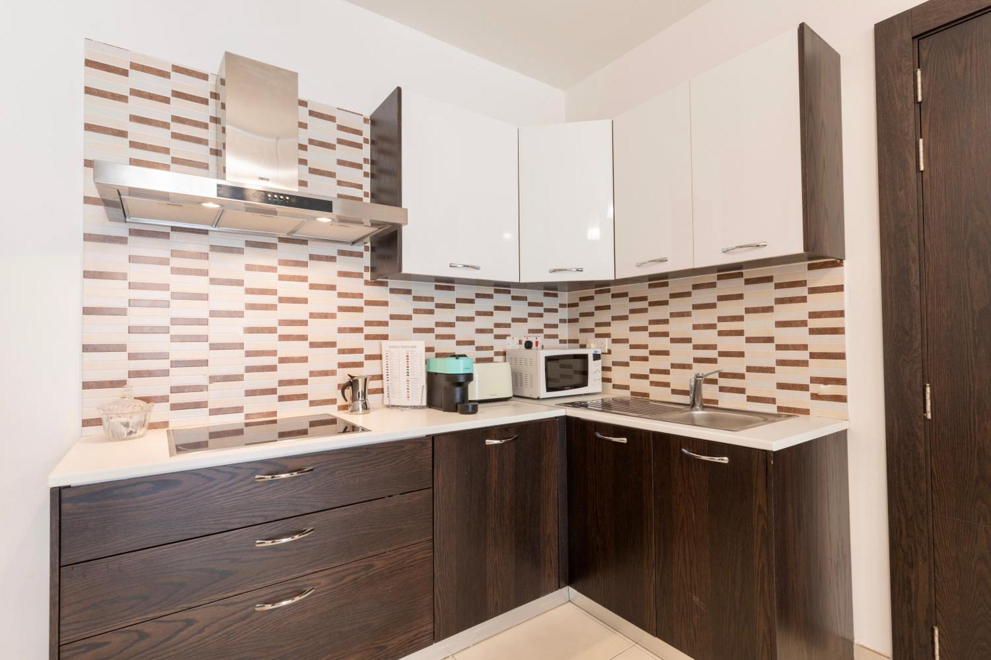 Saint Julian's 2 Bedroom In Central St Julians Prime Location In Paceville Apt 3 By Vaganza מראה חיצוני תמונה