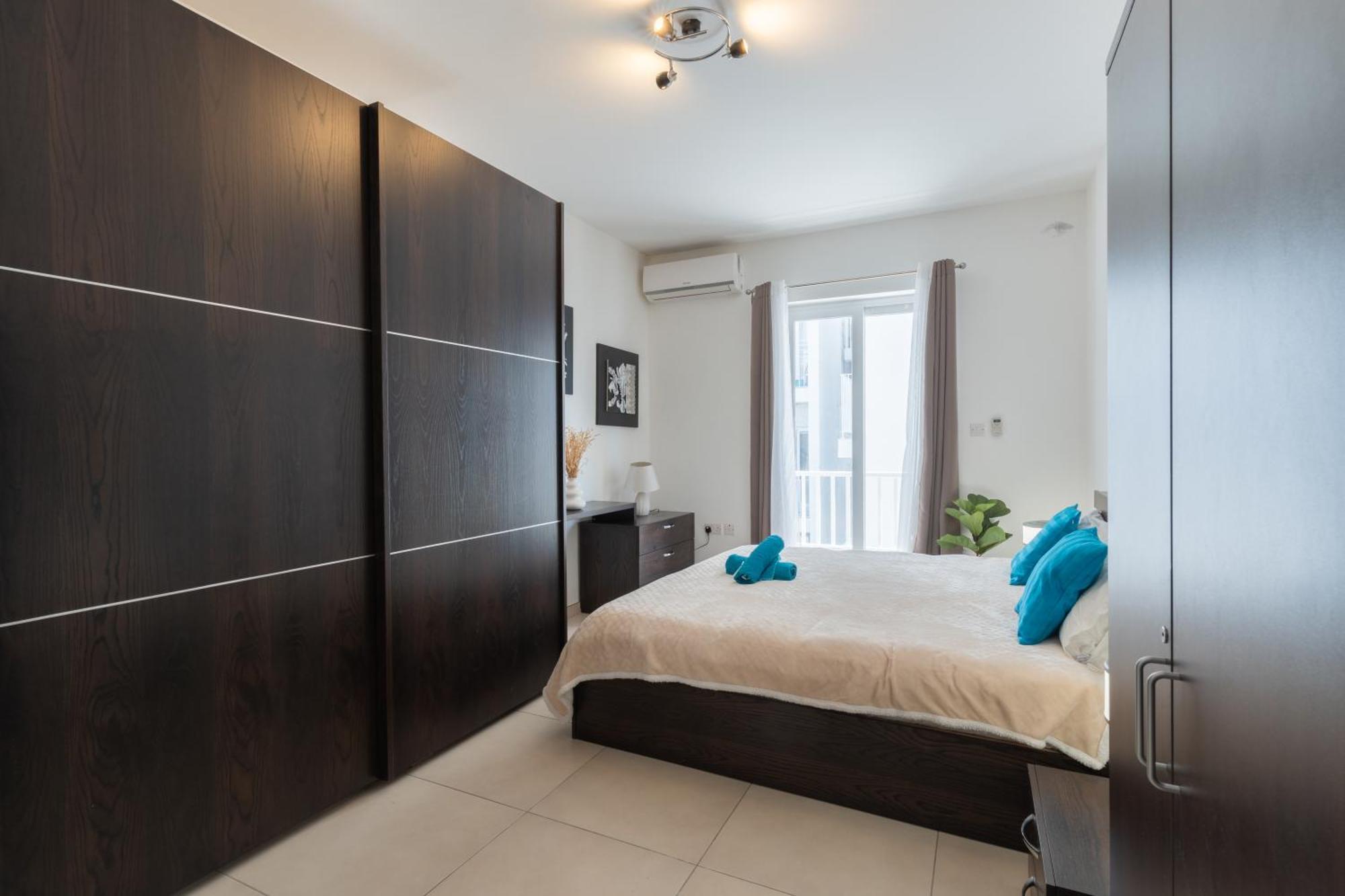 Saint Julian's 2 Bedroom In Central St Julians Prime Location In Paceville Apt 3 By Vaganza מראה חיצוני תמונה